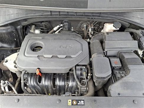 Certified 2019 Kia Sorento LX w/ LX Convenience Package image 26