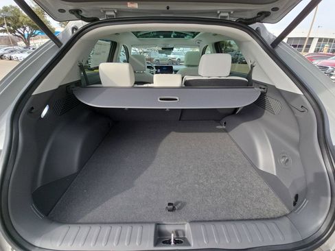 New 2026 Hyundai Ioniq 5 Limited image 12