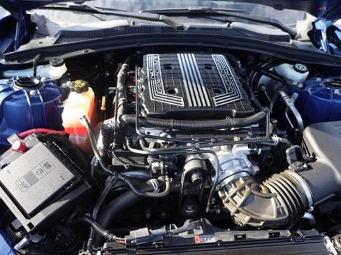 Used 2019 Chevrolet Camaro ZL1 image 38