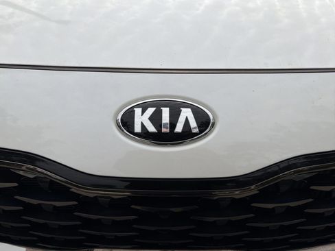 Used 2020 Kia Sportage SX image 28