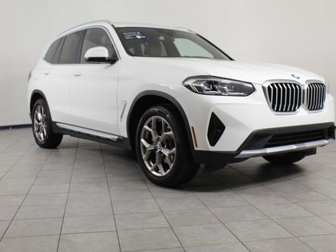 Certified 2024 BMW X3 xDrive30i w/ Premium Package w/ZPA image 5