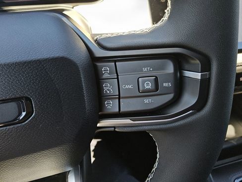 New 2026 Jeep Cherokee Laredo AWD/4WD image 25