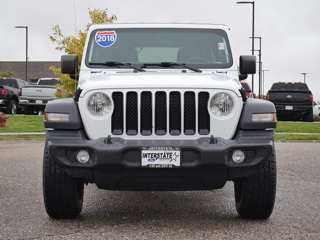 Used 2018 Jeep Wrangler Unlimited Sport AWD/4WD image 8