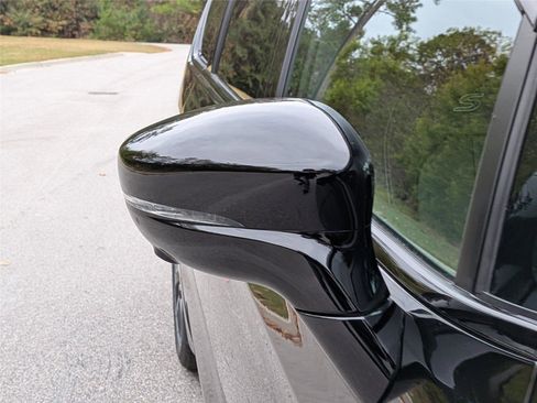 New 2026 Chrysler Pacifica Select image 11