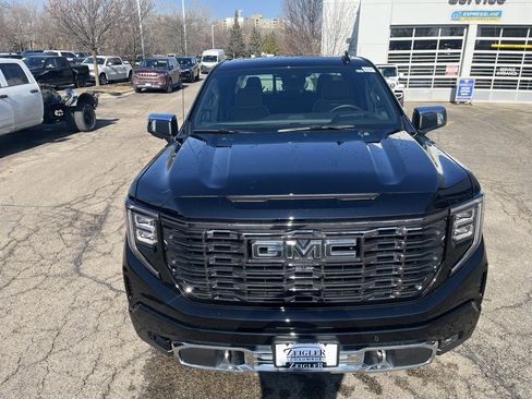 Used 2026 GMC Sierra 1500 Denali Ultimate image 2