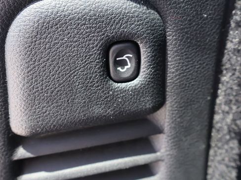 Used 2023 Dodge Durango GT RWD image 21
