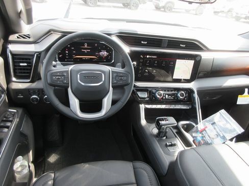 New 2026 GMC Sierra 1500 Denali w/ Denali Reserve Package image 18