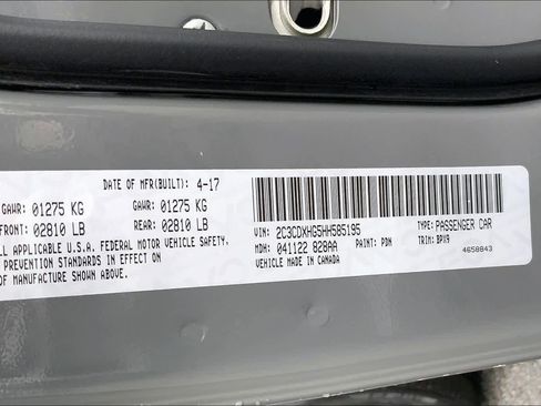 Used 2017 Dodge Charger SXT w/ Blacktop Package image 31