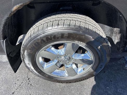 Used 2015 RAM 1500 Big Horn image 12