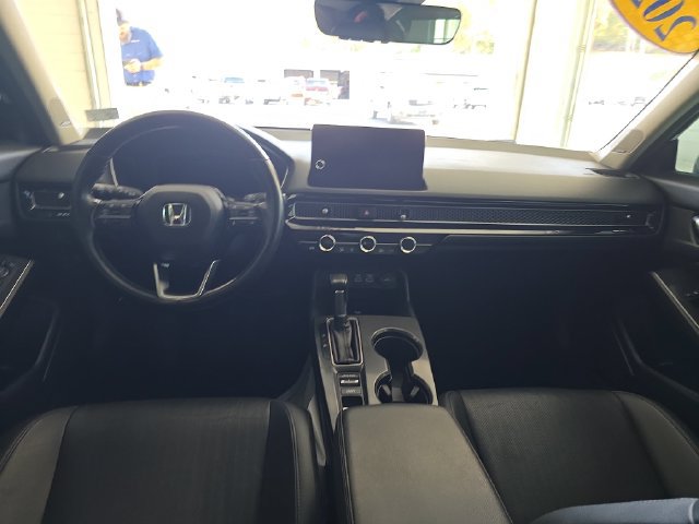 Used 2022 Honda Civic Touring image 11