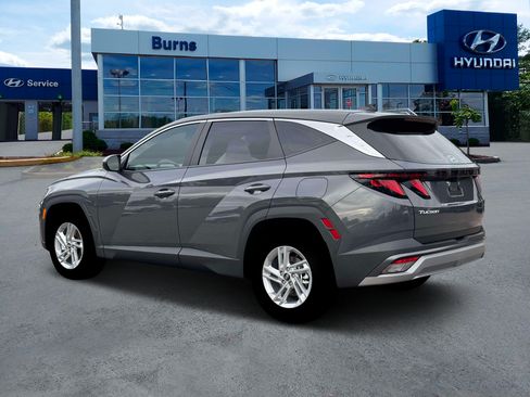 Used 2026 Hyundai Tucson SE FWD image 4