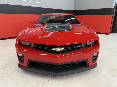 Used 2015 Chevrolet Camaro ZL1 RWD image 3