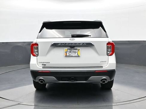 Used 2024 Ford Explorer Limited w/ Limited Technology Package AWD/4WD image 6