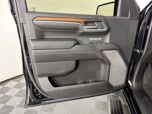 Certified 2024 GMC Sierra 1500 Denali AWD/4WD image 9