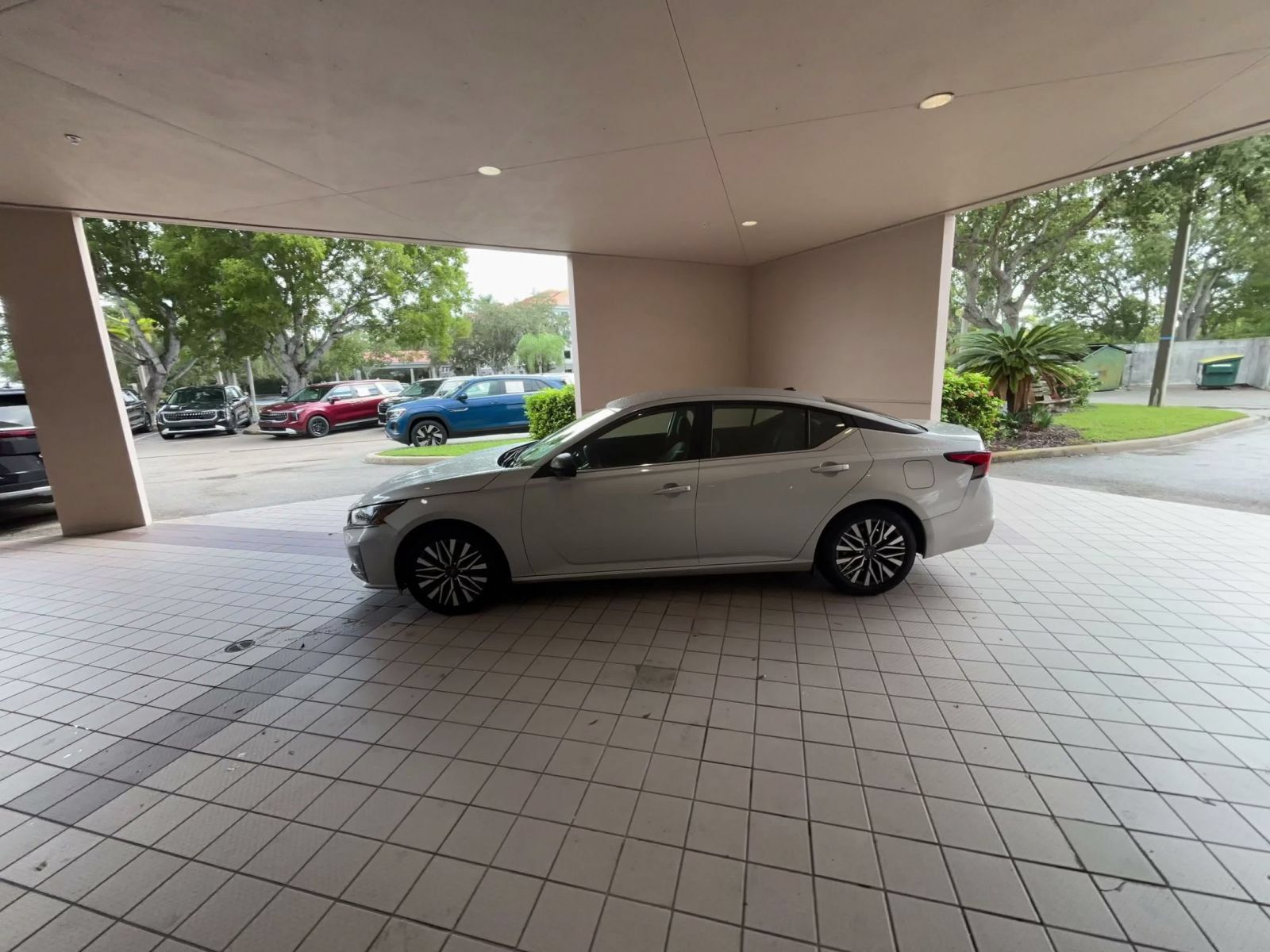 Used 2026 Nissan Altima 2.5 SV FWD image 8