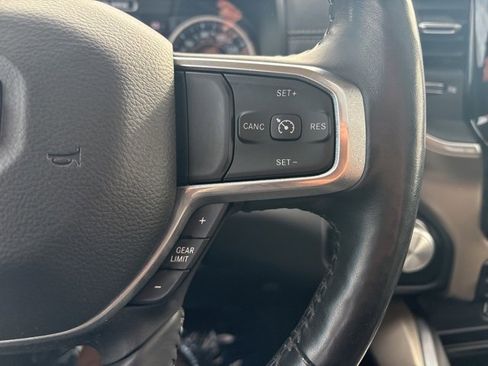 Used 2020 RAM 1500 Laramie image 32