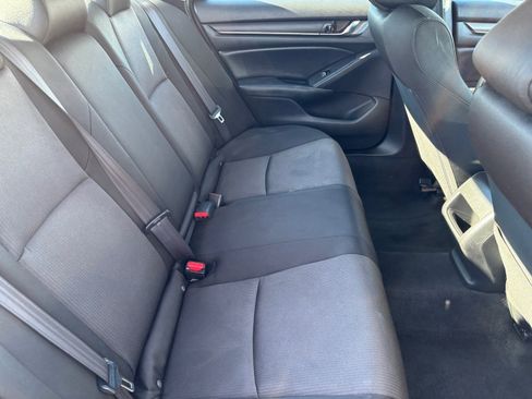 Used 2021 Honda Accord LX image 17