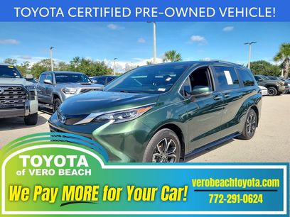 Used 2025 Toyota Sienna Platinum