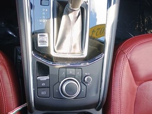 Used 2024 MAZDA CX-5 Carbon Edition image 31
