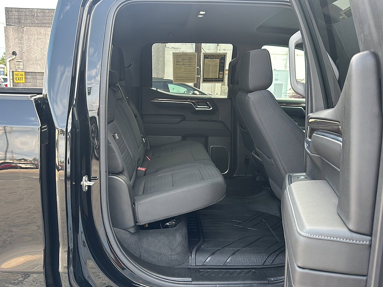 Certified 2023 Chevrolet Silverado 1500 RST w/ Protection Package AWD/4WD image 20