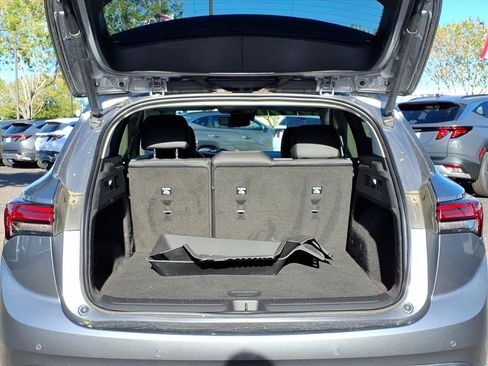 Used 2022 Buick Envision Essence w/ Technology Package I image 10