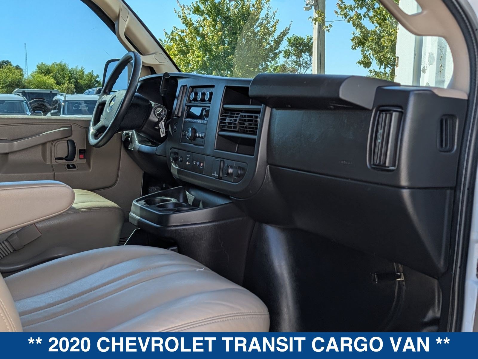 Used 2020 Chevrolet Express 2500 w/ Driver Convenience Package RWD image 18