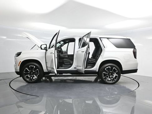 New 2025 Chevrolet Tahoe Premier AWD/4WD image 40