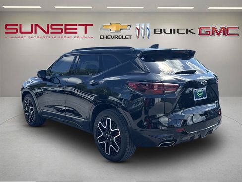 Certified 2024 Chevrolet Blazer RS w/ Driver Confidence II Package FWD image 6