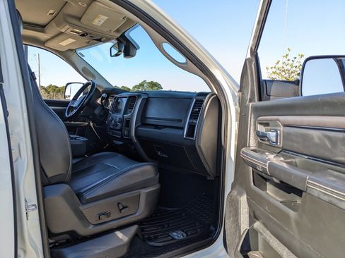 Used 2018 RAM 2500 Laramie w/ Sport Appearance Group image 44