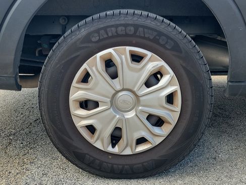 Used 2024 Ford Transit 350 XLT RWD image 2