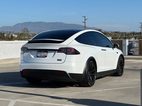 Used 2023 Tesla Model X AWD/4WD image 32