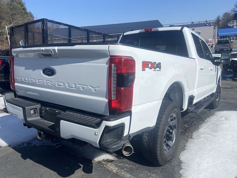 Used 2024 Ford F250 Lariat w/ Sport Appearance Package image 10