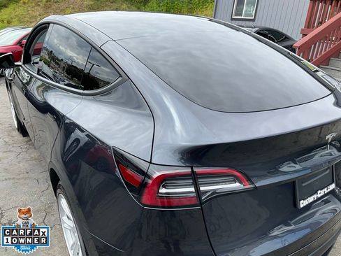 Used 2024 Tesla Model Y 2WD image 87