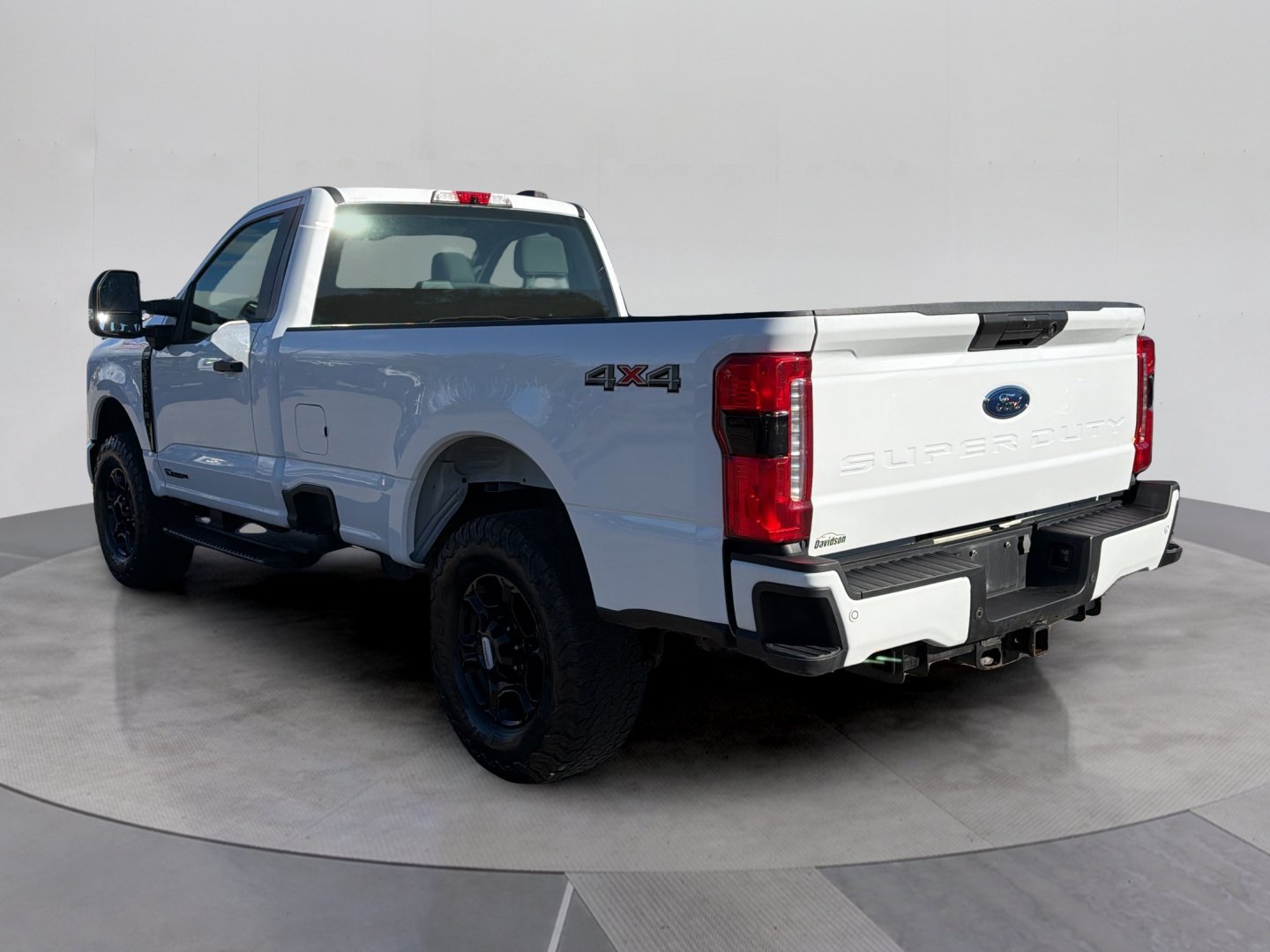 Used 2024 Ford F350 XL w/ STX Appearance Package AWD/4WD image 3