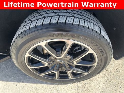 Used 2022 Chevrolet Tahoe RST w/ Sport Performance Package image 32