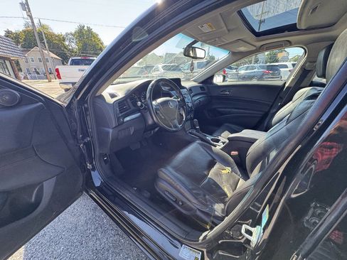 Used 2014 Acura ILX w/ Premium Package image 40