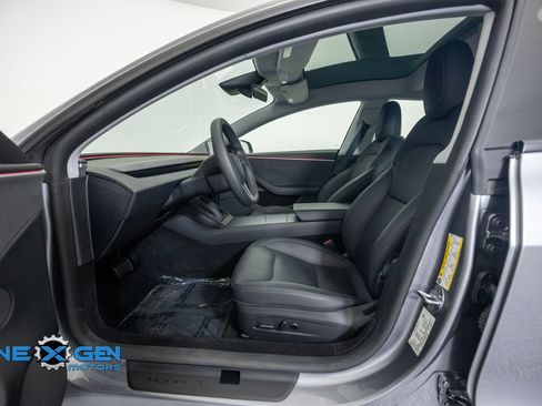 Used 2025 Tesla Model 3 Long Range AWD/4WD image 11