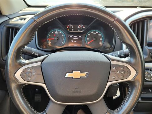 Used 2022 Chevrolet Colorado LT image 34