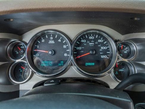 Used 2013 GMC Sierra 1500 SLE image 25