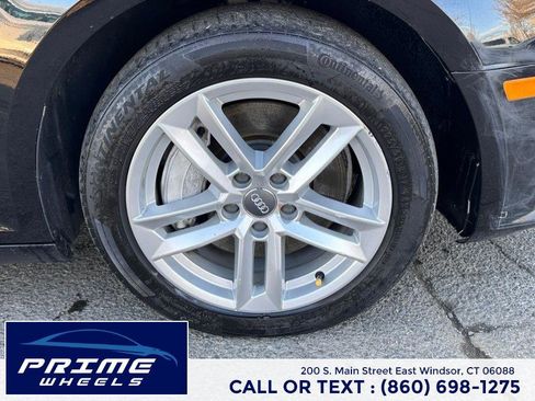 Used 2017 Audi A4 2.0T Premium image 26