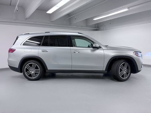 Certified 2024 Mercedes-Benz GLS 450 4MATIC image 7