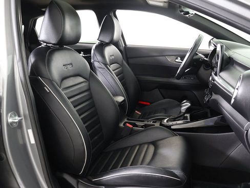 Used 2022 Kia Forte GT-Line w/ GT-Line Premium Package image 32