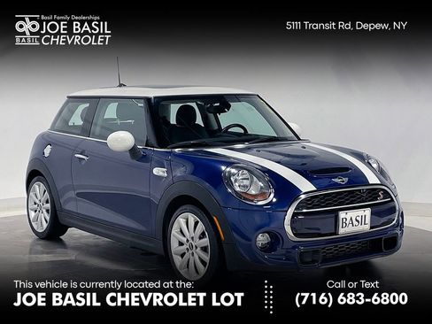 Used 2015 MINI Cooper S FWD image 1