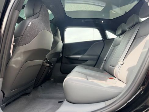 Used 2023 Lucid Air Touring image 14