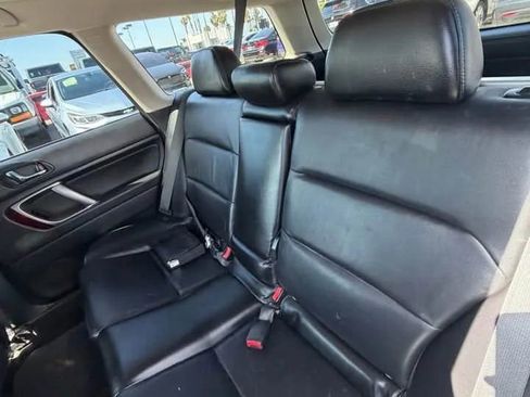 Used 2009 Subaru Outback 2.5i Limited AWD/4WD image 8