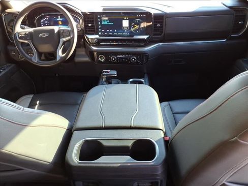 Used 2024 Chevrolet Silverado 1500 LT Trail Boss w/ LPO, Dark Essentials Package image 14