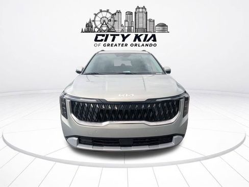 New 2027 Kia Carnival EX FWD image 9