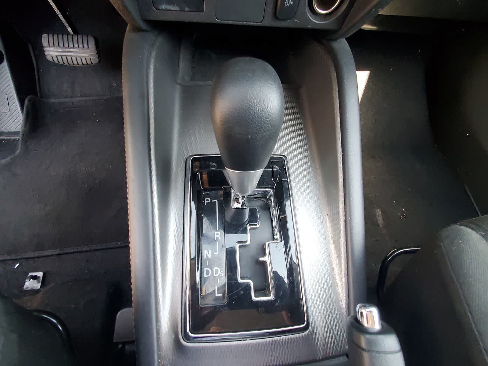 Used 2024 Mitsubishi Outlander Sport ES AWD/4WD image 16