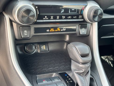 Certified 2024 Toyota RAV4 LE image 27