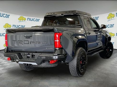 Used 2025 Toyota Tacoma TRD Pro AWD/4WD image 6
